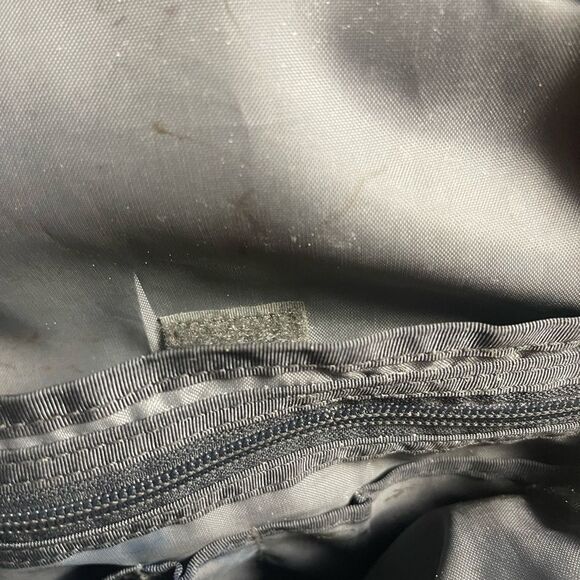 The North Face Unisex Black Vault Backpack - Picture 12 of 14